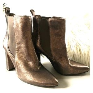 Vince Camuto Britsy booties